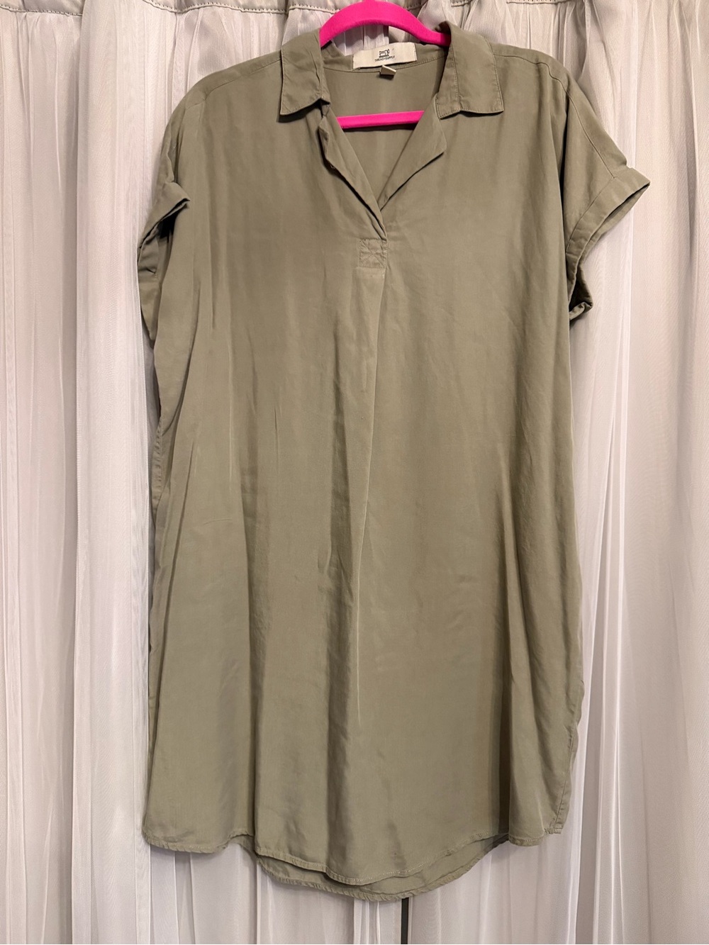 Thread & Supply Olive Green Short Sleeve Collared Tunic Dress
